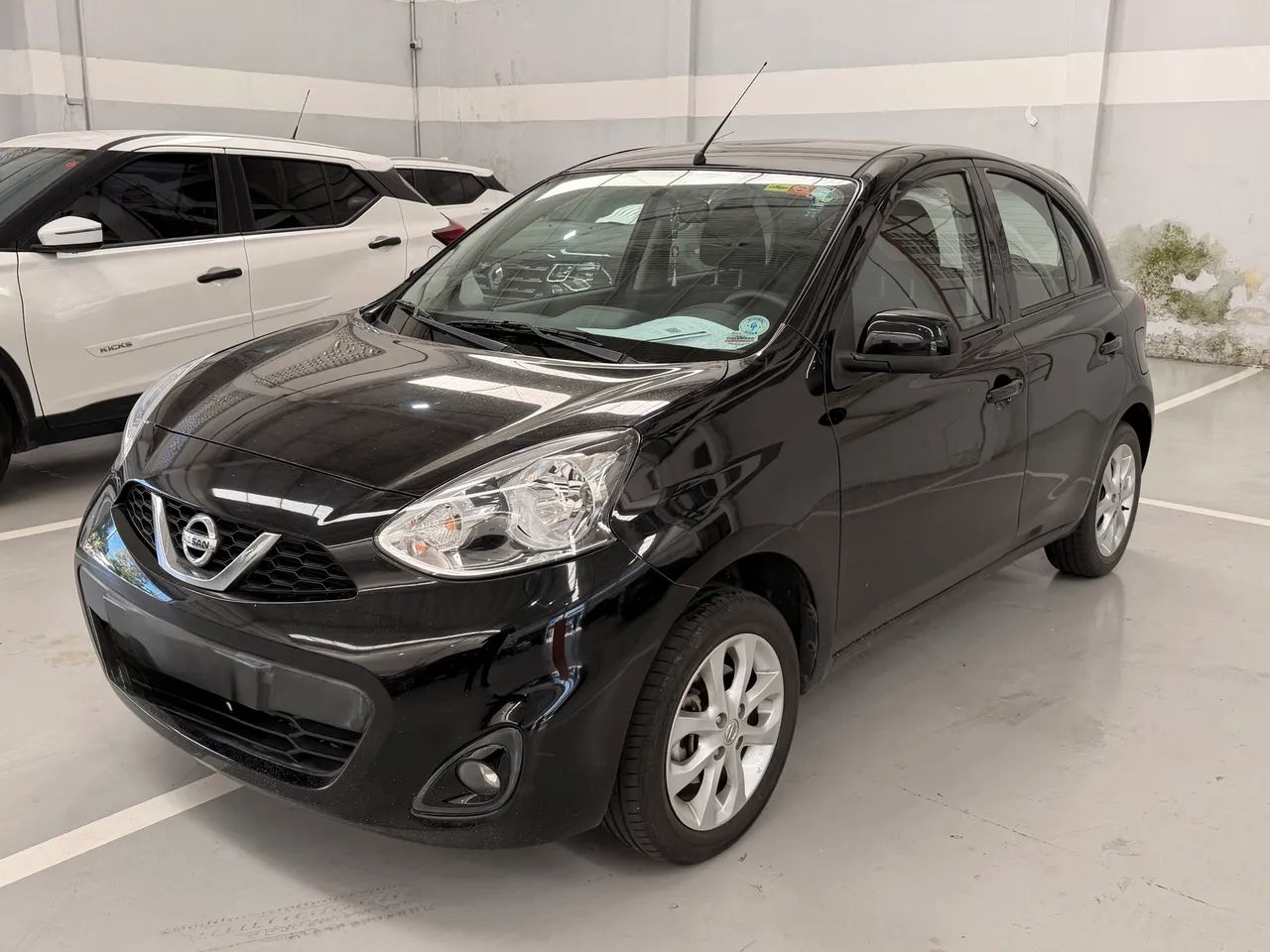 Nissan March 2018