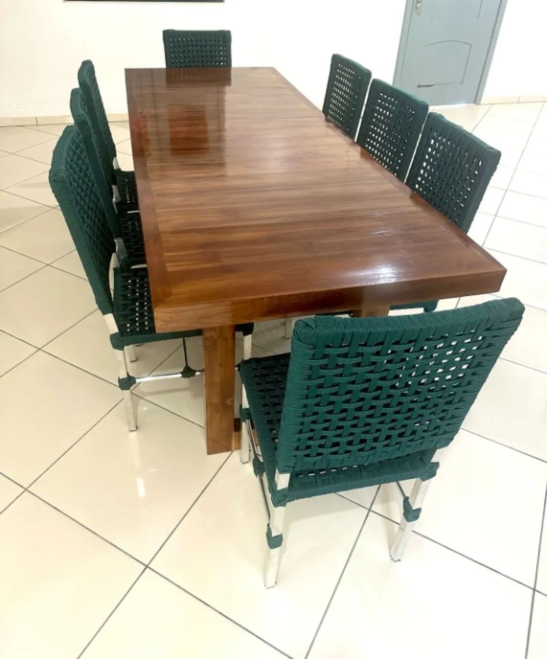 MESA MADEIRA TECA + 8 POLTRONAS EM ALUMINIO