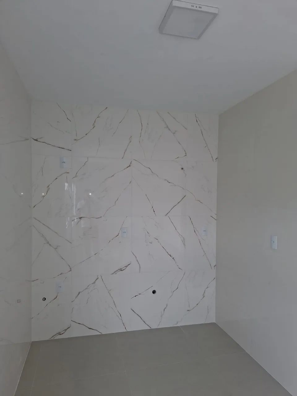 Alugo apartamentos na Barra do Aririu - Foto 4