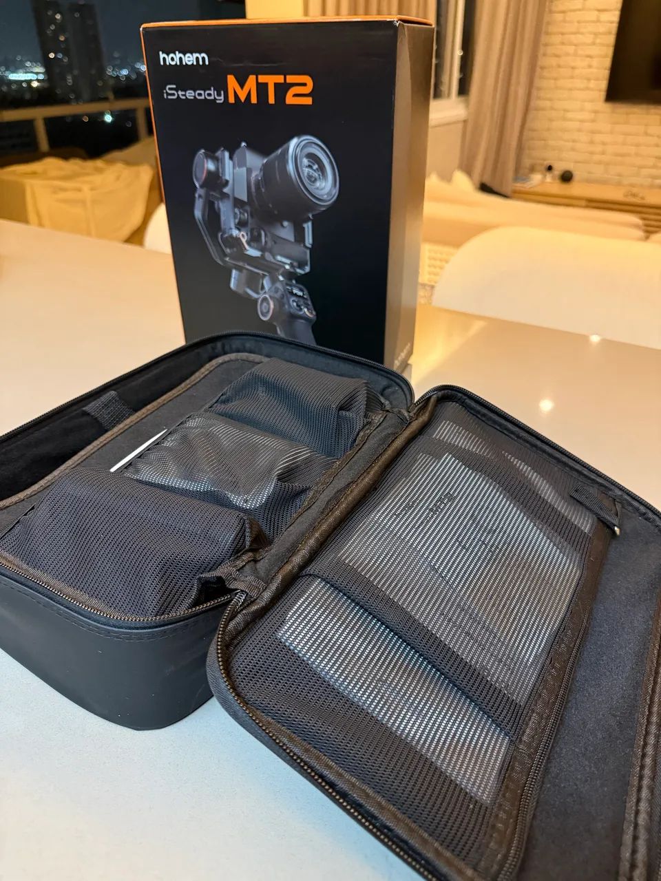 Estabilizador 4-em-1 para Câmeras e Smartphones - NOVO - Foto 4