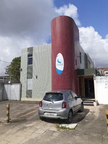 Prédio Térreo e 1º andar com 400m2 - locação em Jaguaribe