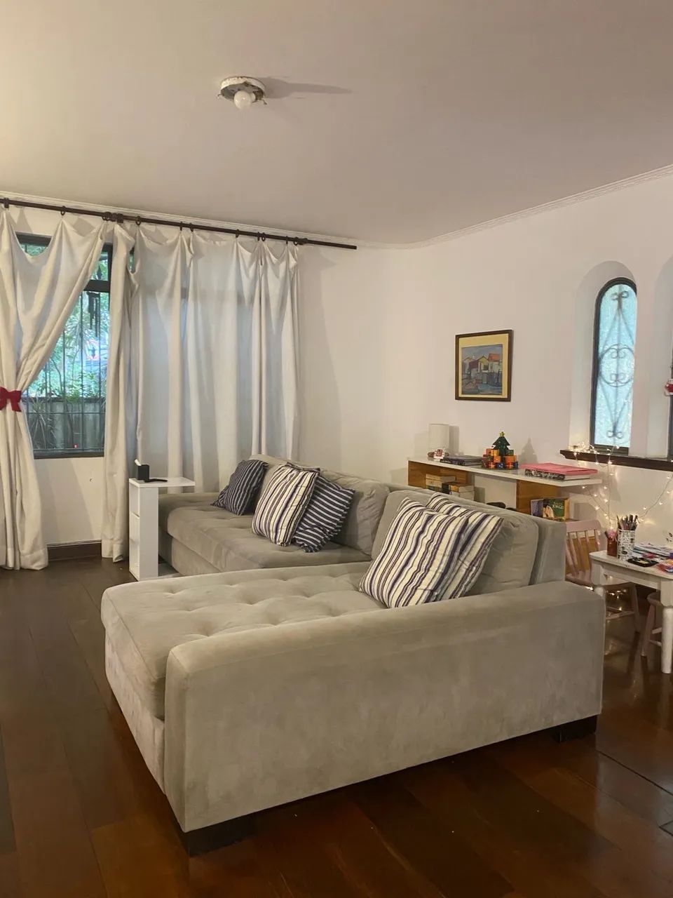 Sofá 5 lugares com chaise - Foto 2