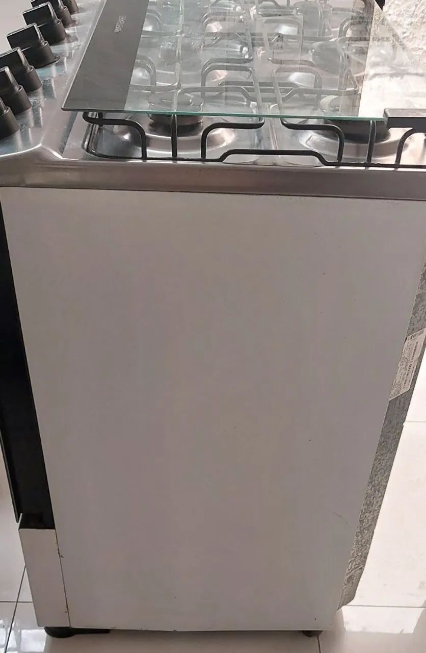 Fogão Brastemp 6 bocas automático Perfeito estado - Foto 3
