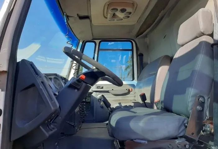 Ford Cargo 2622 Caçamba 2010 - Foto 4