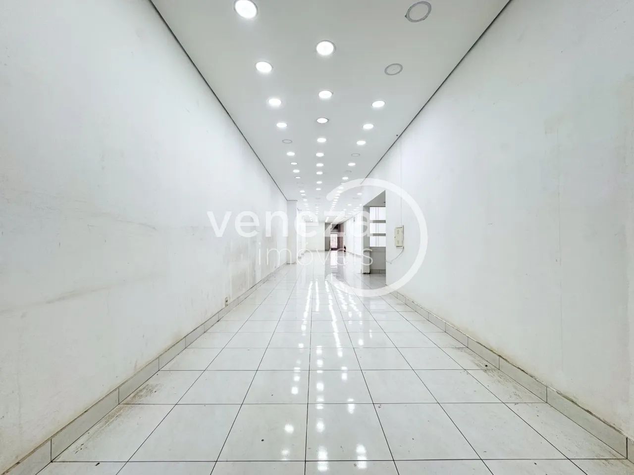 Salão comercial para alugar, 180 m², Centro de Ibiporã/PR - Foto 3