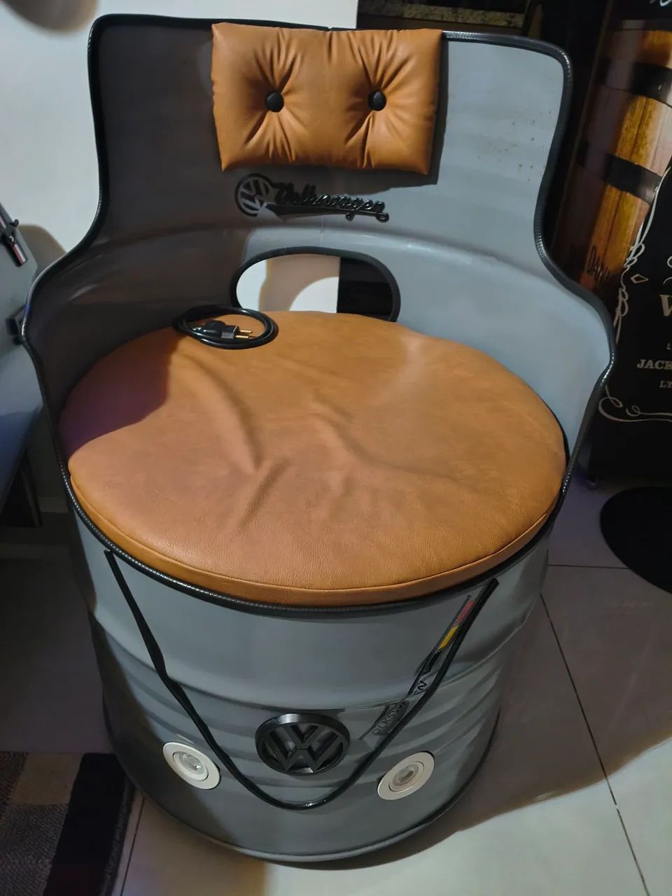 Poltrona tambor kombi com led