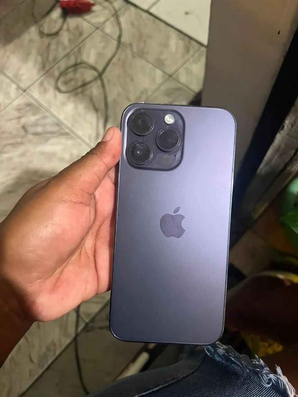 VENDE-SE IPHONE 14 PRO MAX 