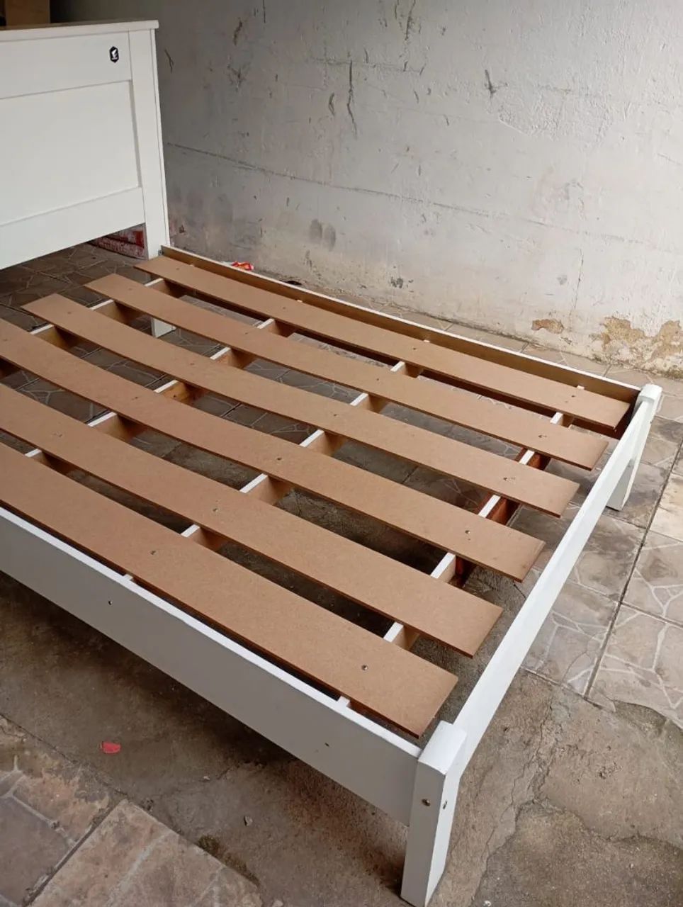Cama de casal MDF sem colchão tamanho padrão  - Foto 3