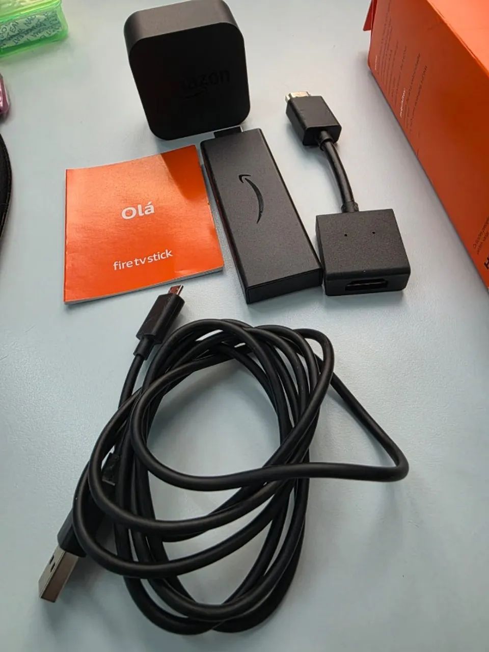 Fire TV Stick Full HD com Alexa + Controle por Voz | Excelente Estado - Foto 4