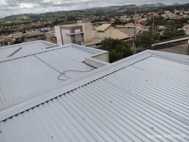 Calhas rufos e pingadeiras (manutenção e instalação) - Foto 4