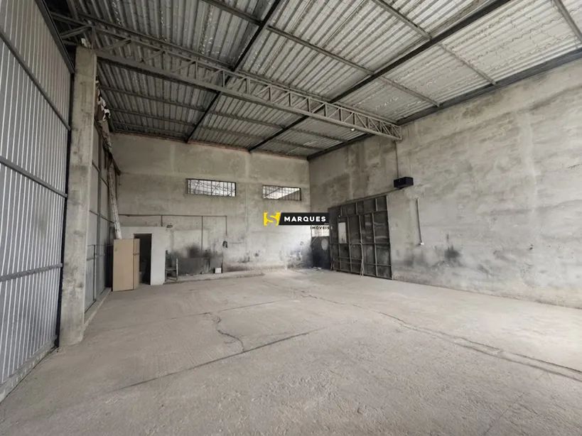 Galpão Comercial de 140m² no bairro Boehmerwald - Foto 5