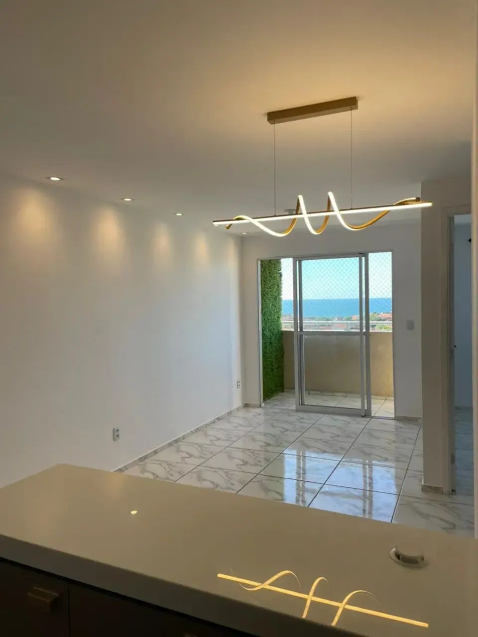 APARTAMENTO DE 2 QUARTOS COM VARANDA E ELEVADOR NA BARRA DO CEARA - Foto 3