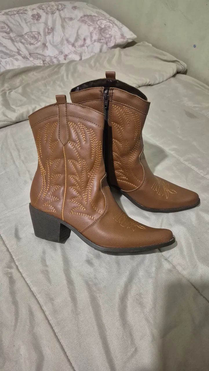 Bota saltinho
