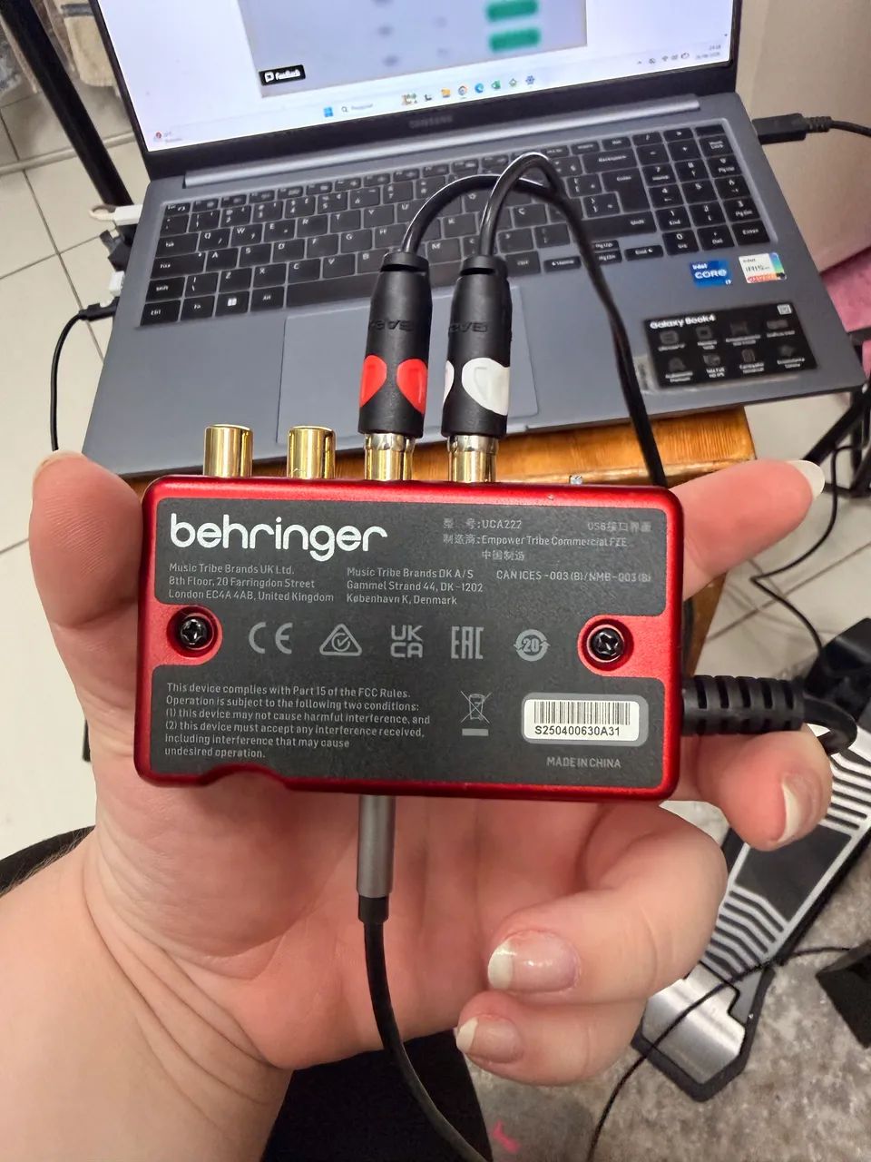 Interface de Áudio Behringer UCA222 - Foto 3