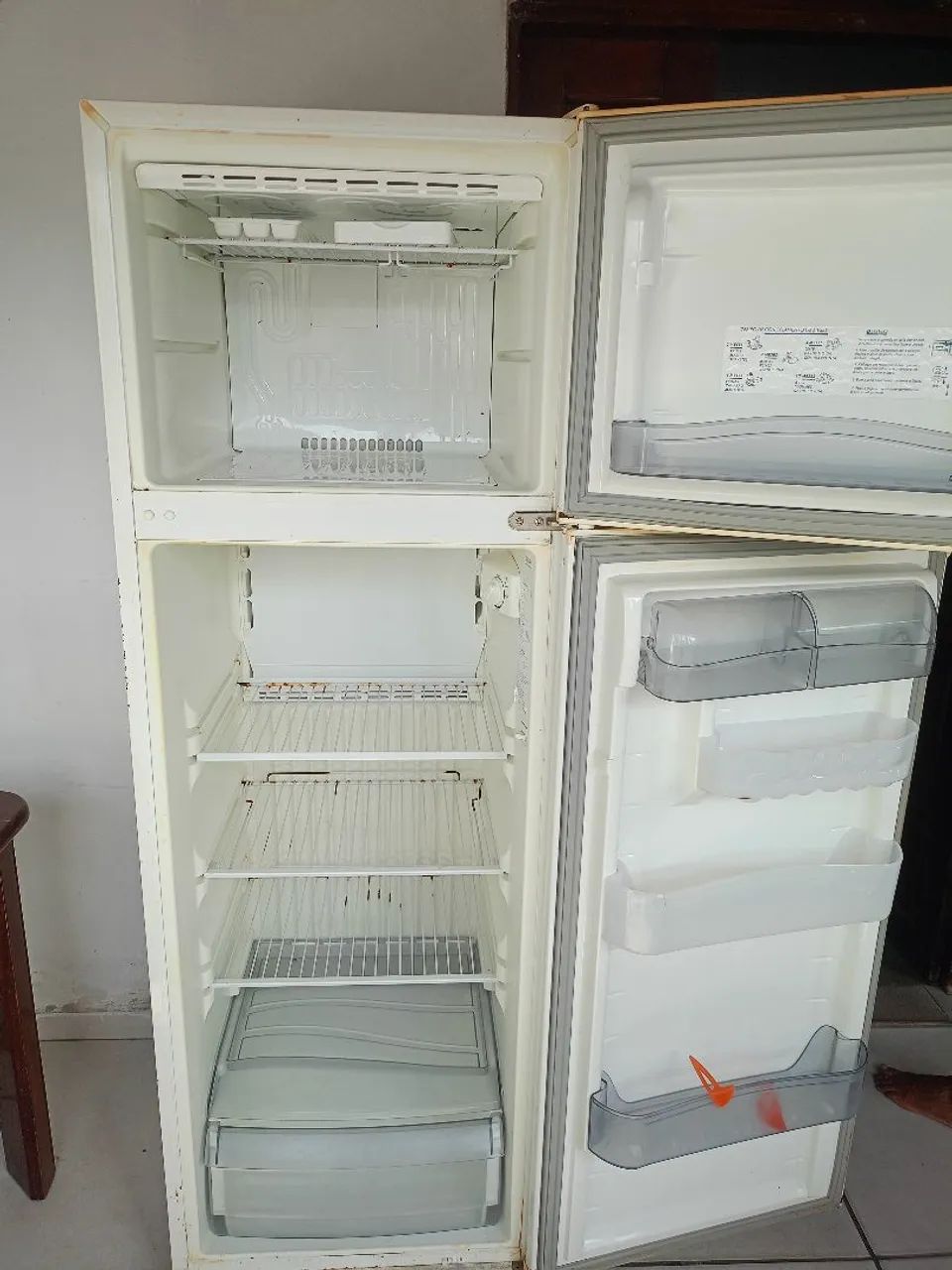 Geladeira 350,00 - Foto 2