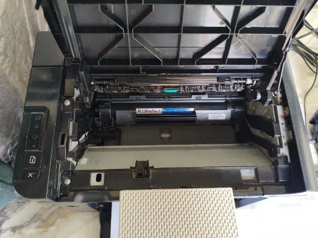 Impressora HP LASERJET P1606dn - Foto 3