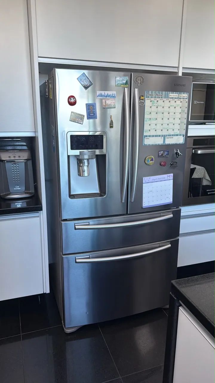 Geladeira Samsung 606 litros