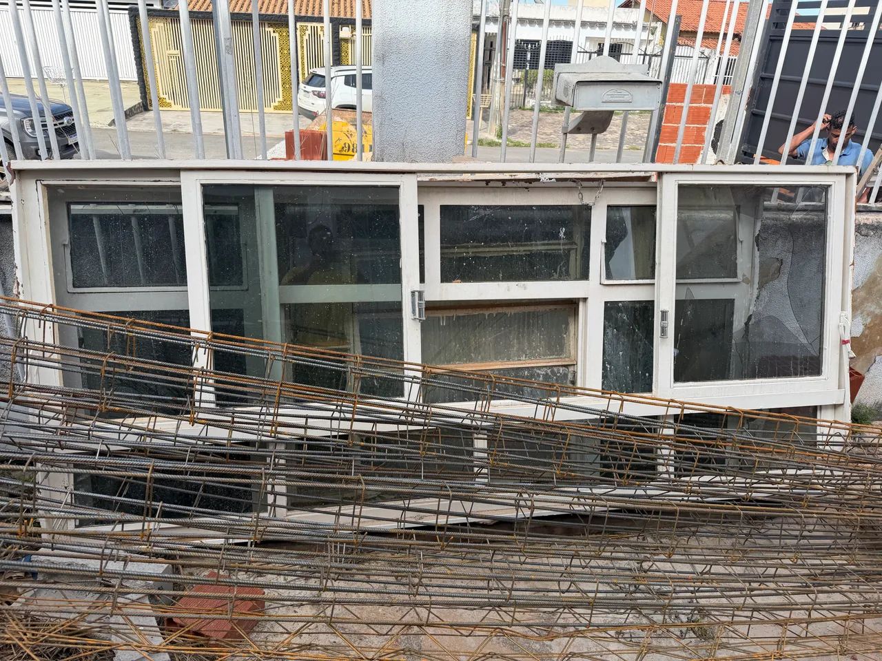 5 Janelas de ferro por R$300,00 - Foto 2