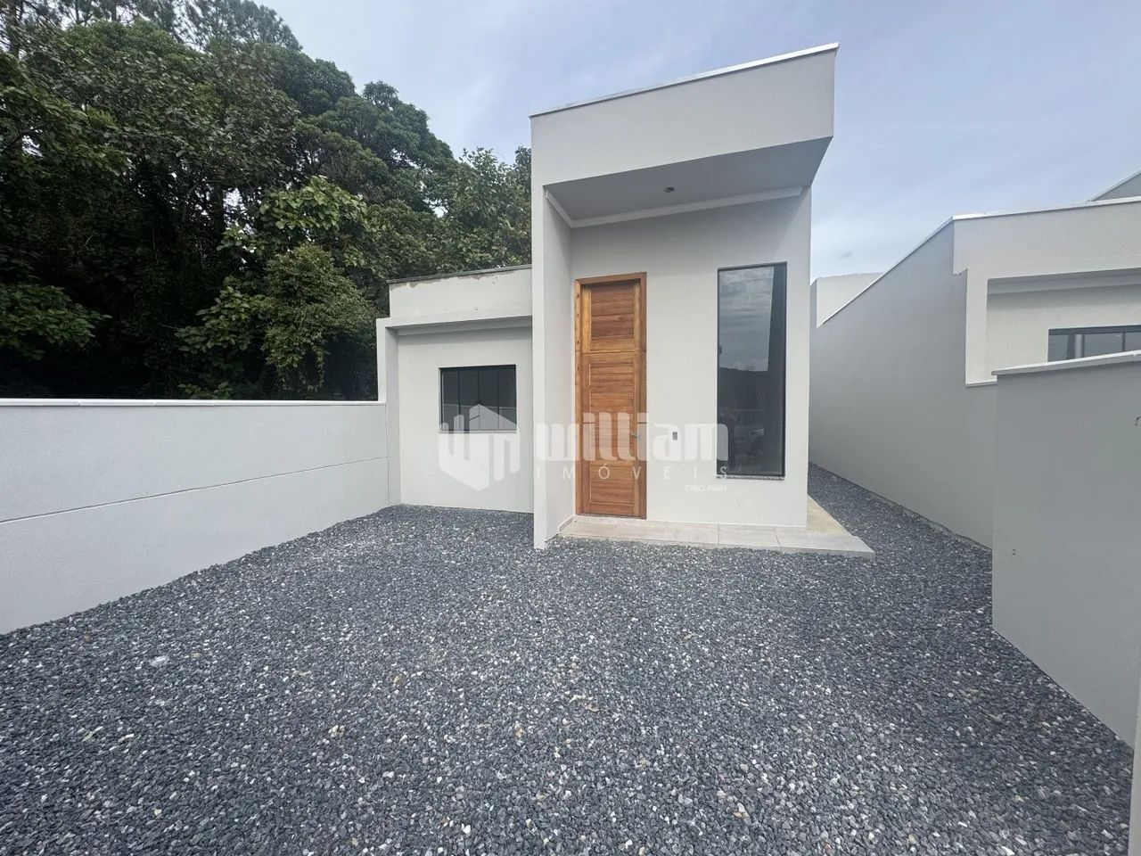 CASA UMA SUITE MAIS DOIS DORMITORIOS - Foto 2