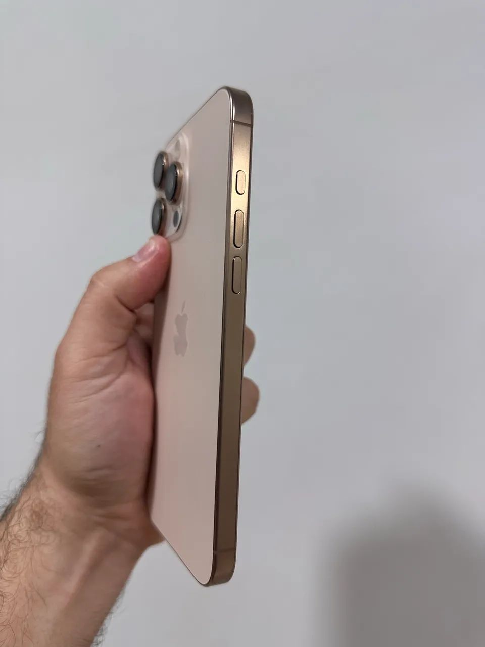 iPhone 16 Pro Max - Desert Titanium - Foto 3