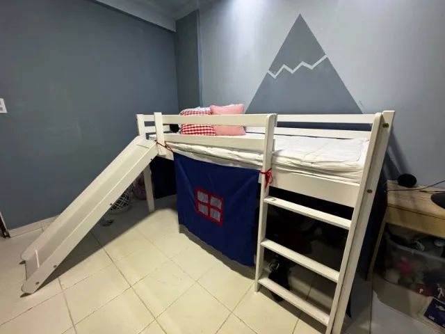Cama Infantil Elevada com Escorregador