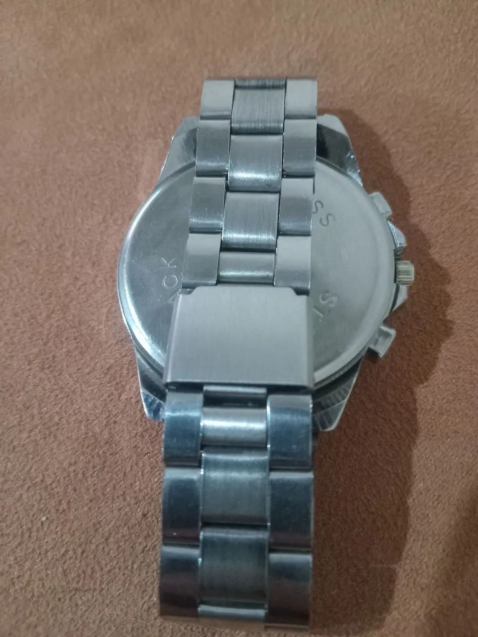 Relógio novo prata zerado. Aceito troca e oferta.  - Foto 3