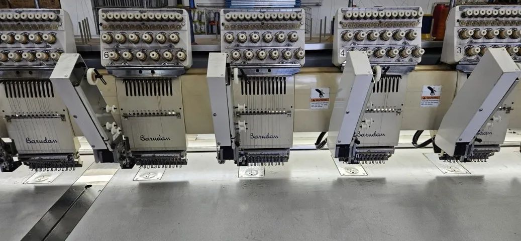 Máquina de Bordado 12 Cabeças - Barudan - Foto 5