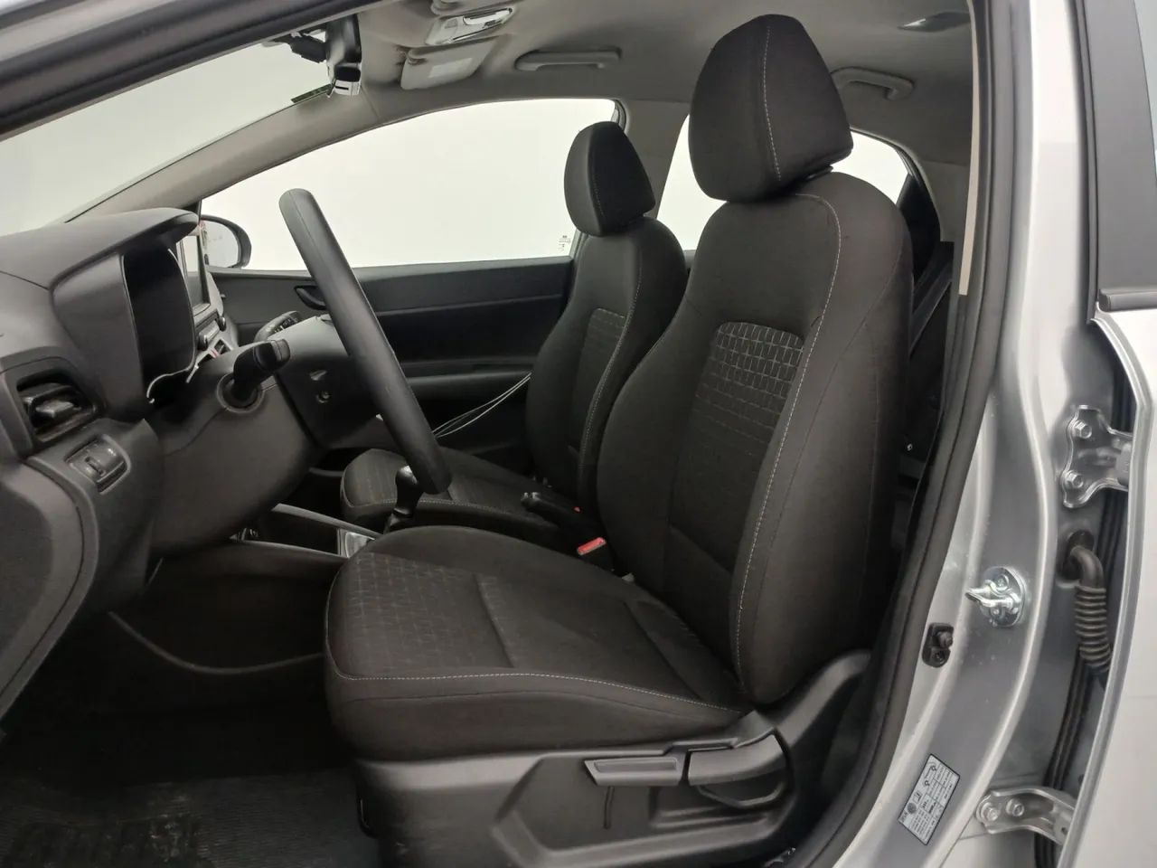 Hyundai HB20 Comfort 1.0 Flex 12V Mec., foto 16 de 18