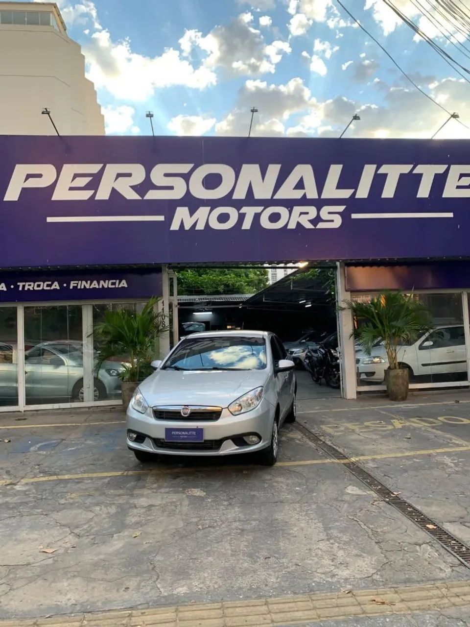 Fiat Grand Siena Grand Siena ATTRAC. 1.4 EVO F.Flex 8V 2013