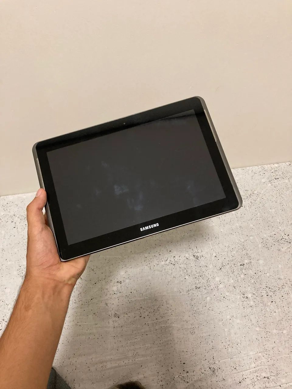 Tablet para retirada de peças