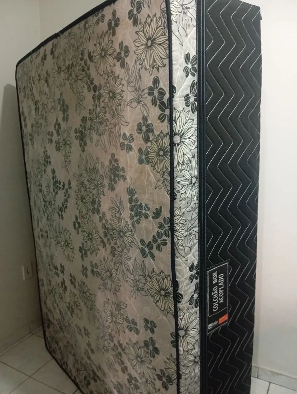 Cama de box casal