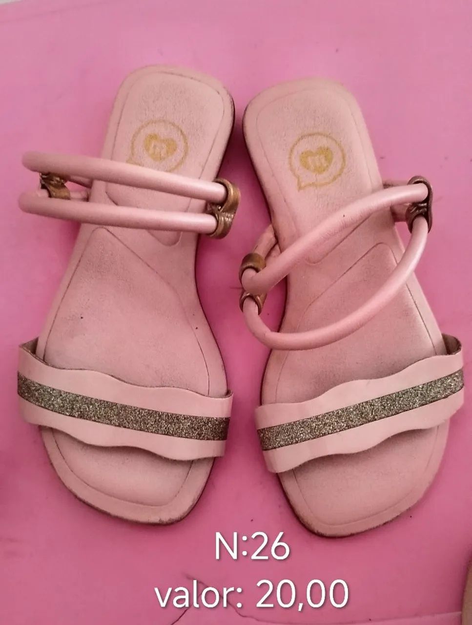 Sapatos e sandálias 