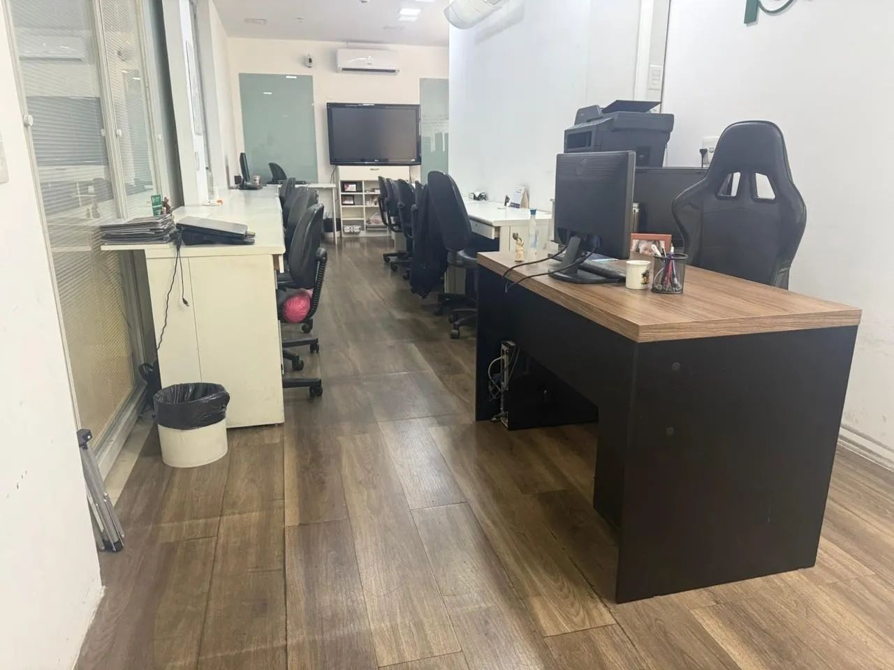 Sala predio alto padão 57,00m² com cpa e banheiro - Foto 4