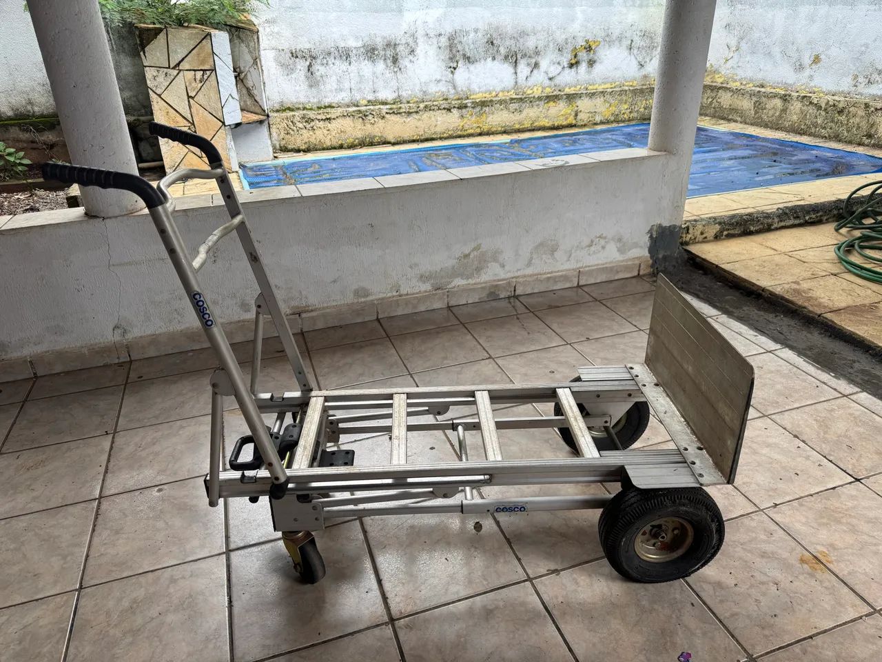 Carrinho de carga da marca COSCO com 3 posições  - Foto 2