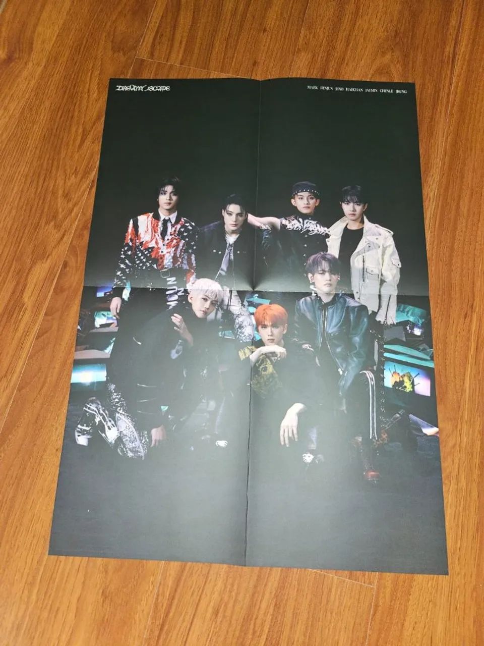 NCT DREAM 写真集 ＋ CD NCT DREAM 'DREAM( )SCAPE' (Photo Book Ver.) | Amazon.com.br