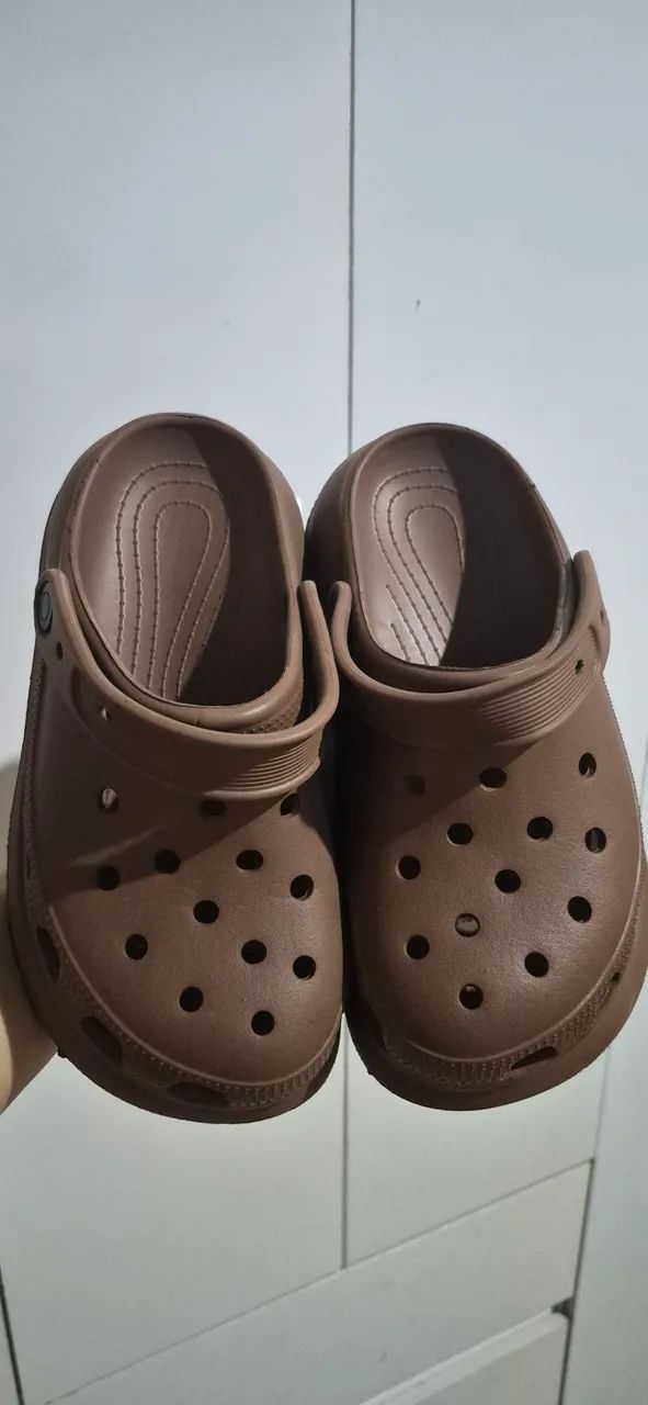 Crocs 33 - Foto 2