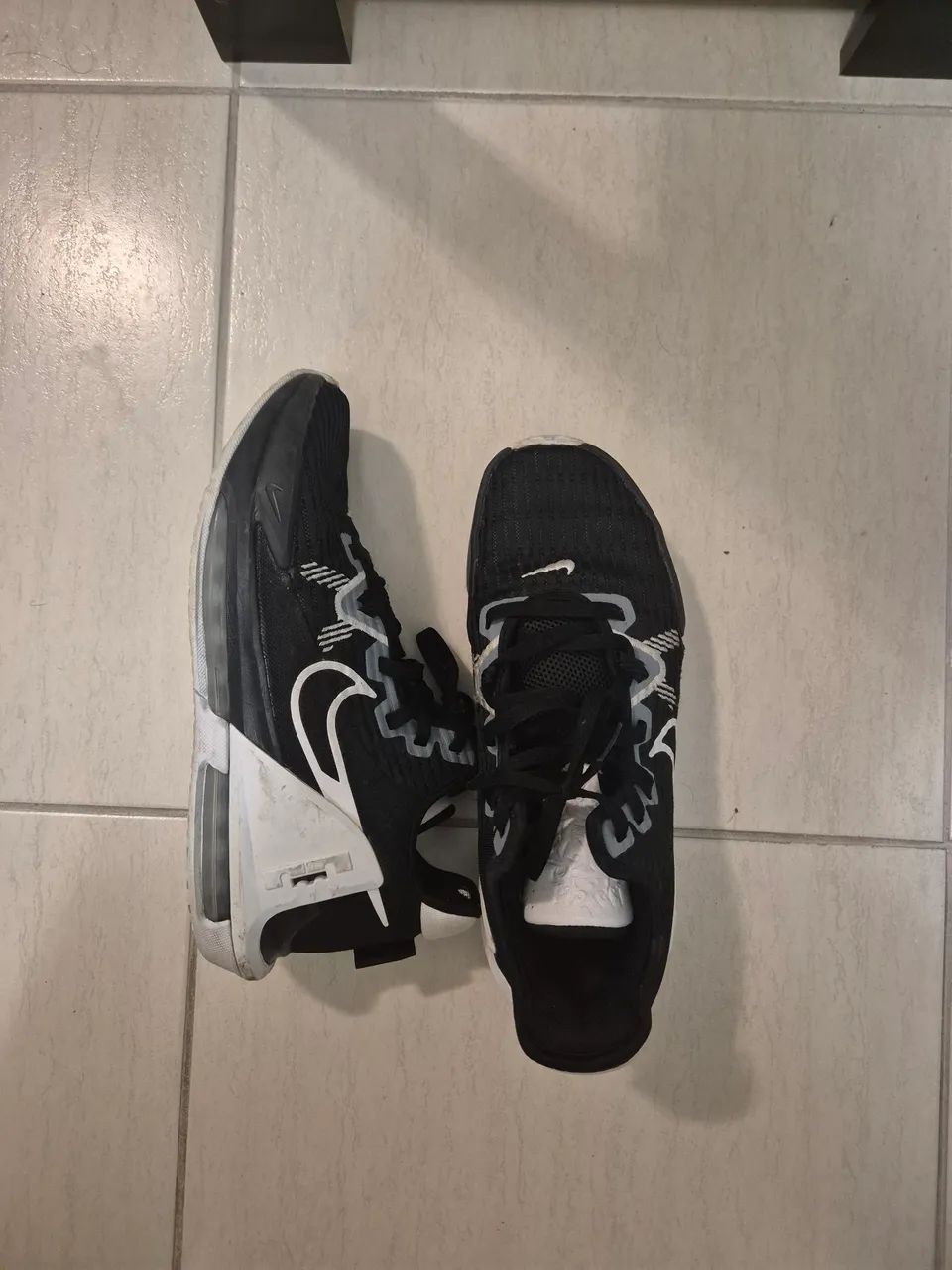 Nike LeBron Witness 6 - Foto 3