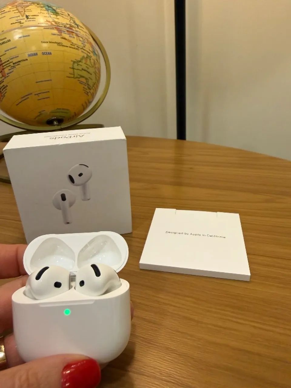AirPods 4 com Cancelamento Ativo de Ruído (ANC) - Foto 2