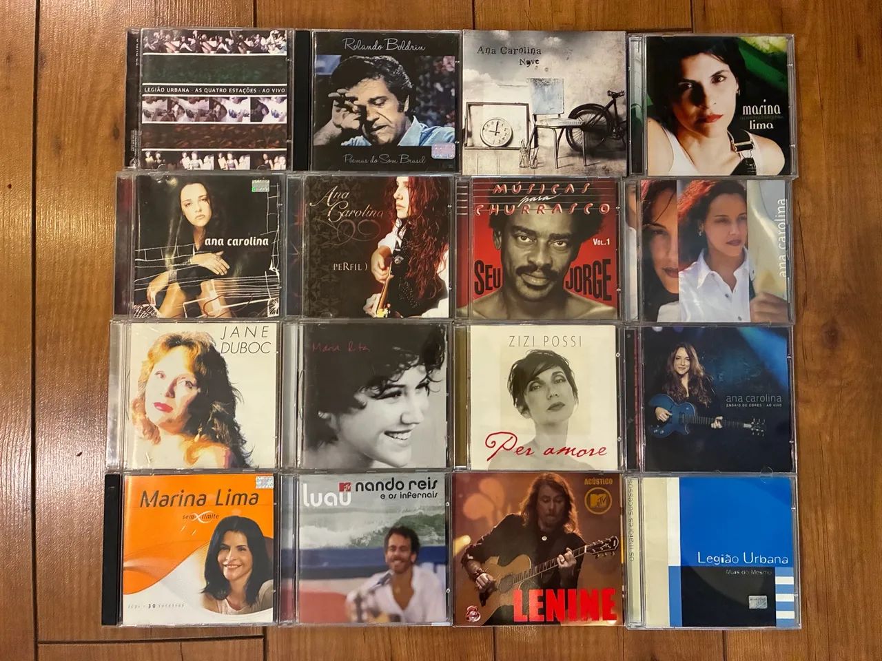 Lote contendo 16 cds 