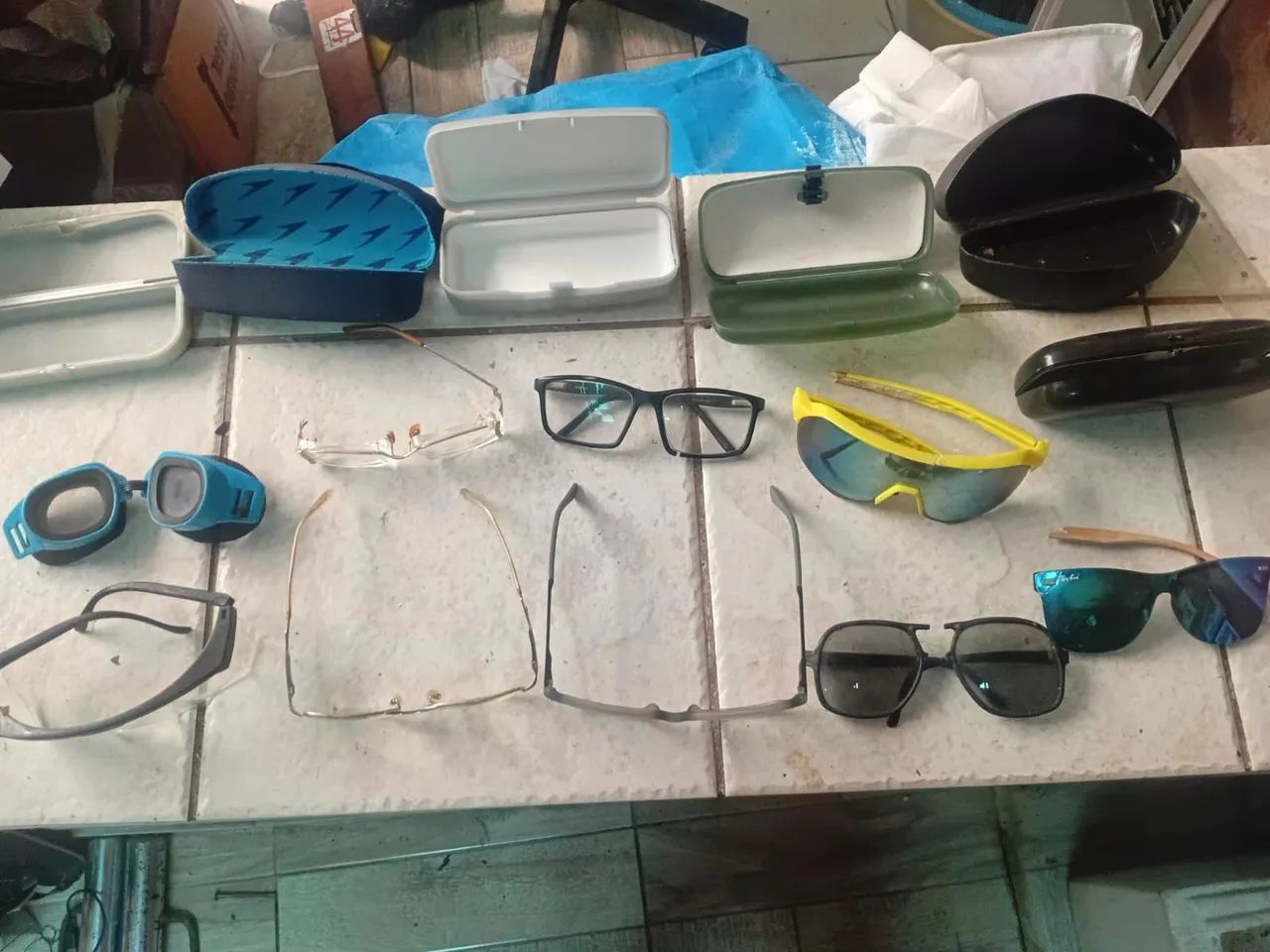 R$45 Lote de 10 óculos, USADOS - Foto 4