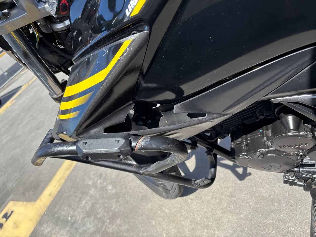 FAZER 250 YS Edição limitada  - Foto 3
