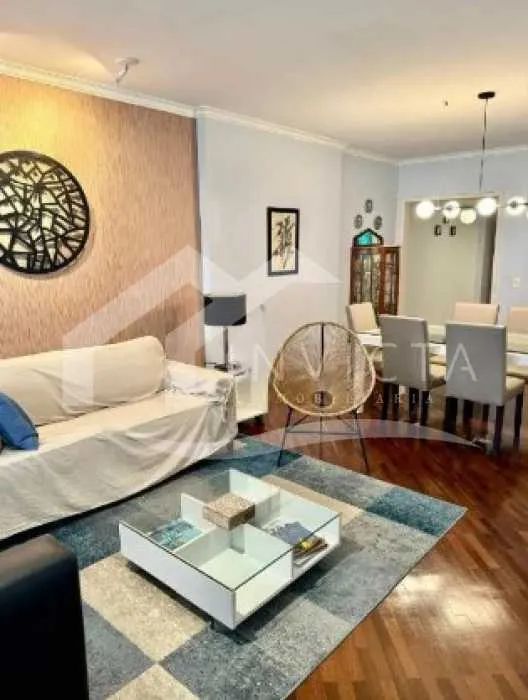 Pronto para morar com 3 quartos e 2 vagas no coração de Ipanema