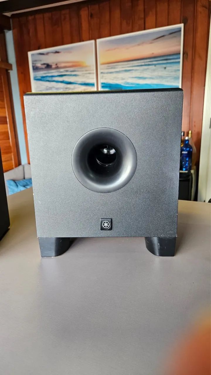 Subwoofer Yamaha HS8 - 220v