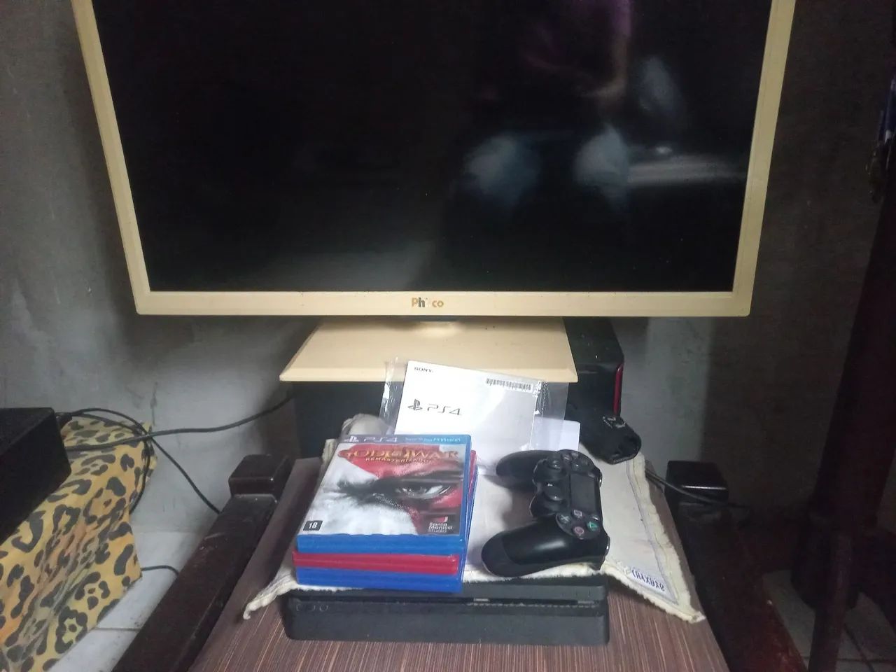 Ps4 slim  1tb completo +jogos + monitor 28 polegadas  - Foto 4
