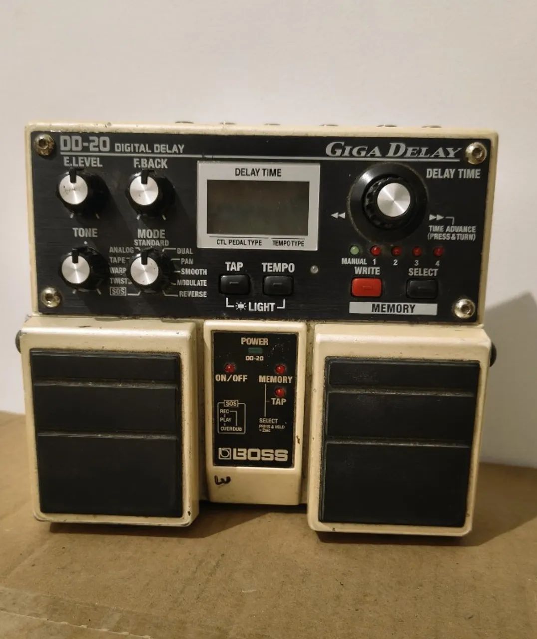 Pedal Boss Dd-20 Giga Delay - Usado - Delay Digital - Instrumentos