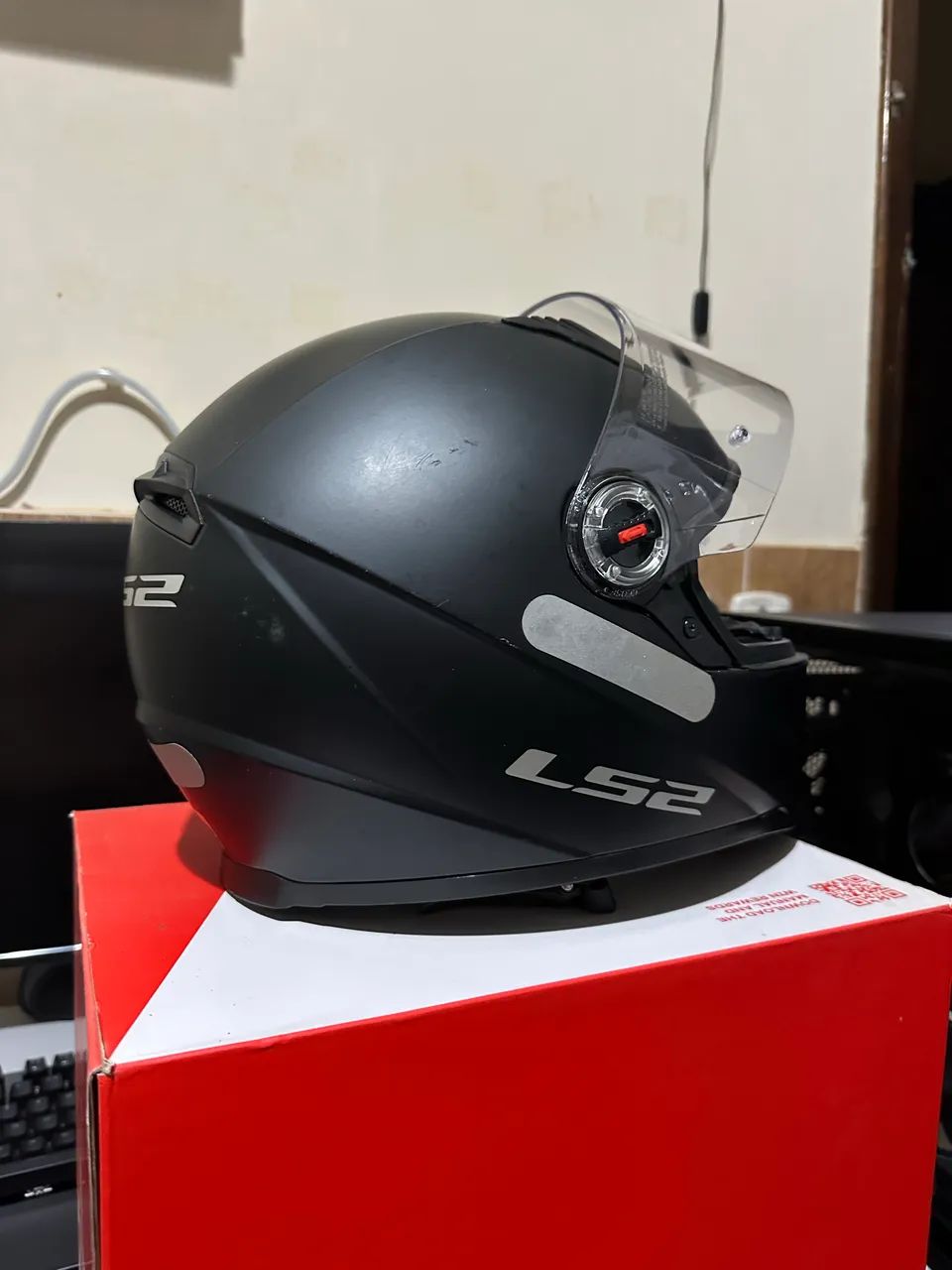 Vendo capacete LS2 FF358 original - Foto 2