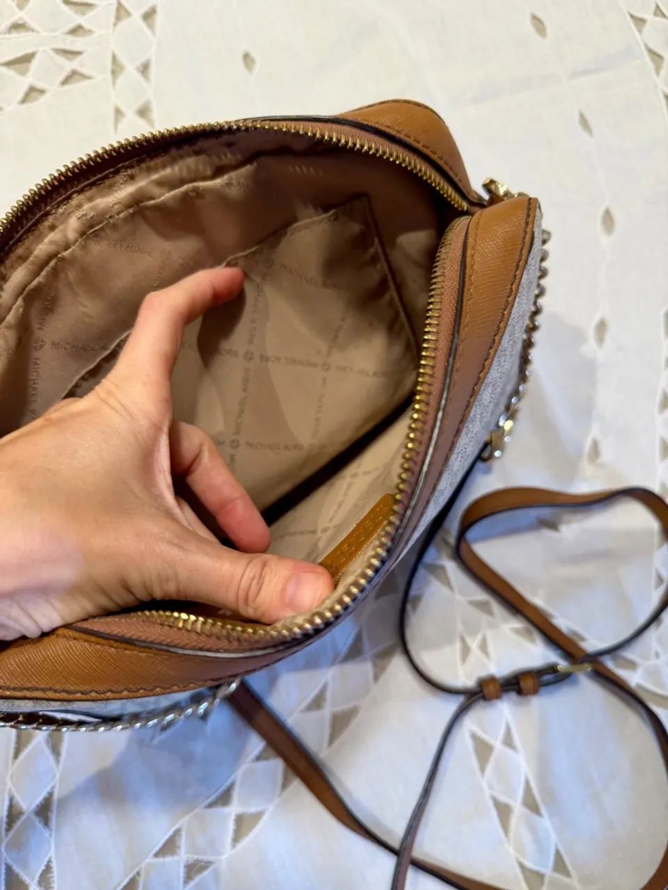 Bolsa transversal Michael Kors original - Foto 4