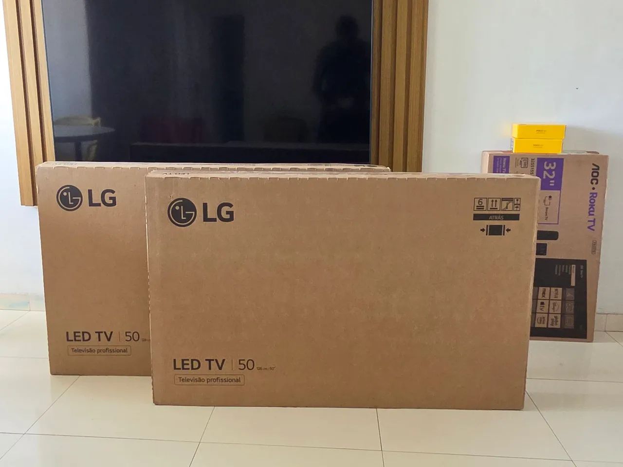 TV LG 50" UHD 4K LED LACRADA - Foto 2