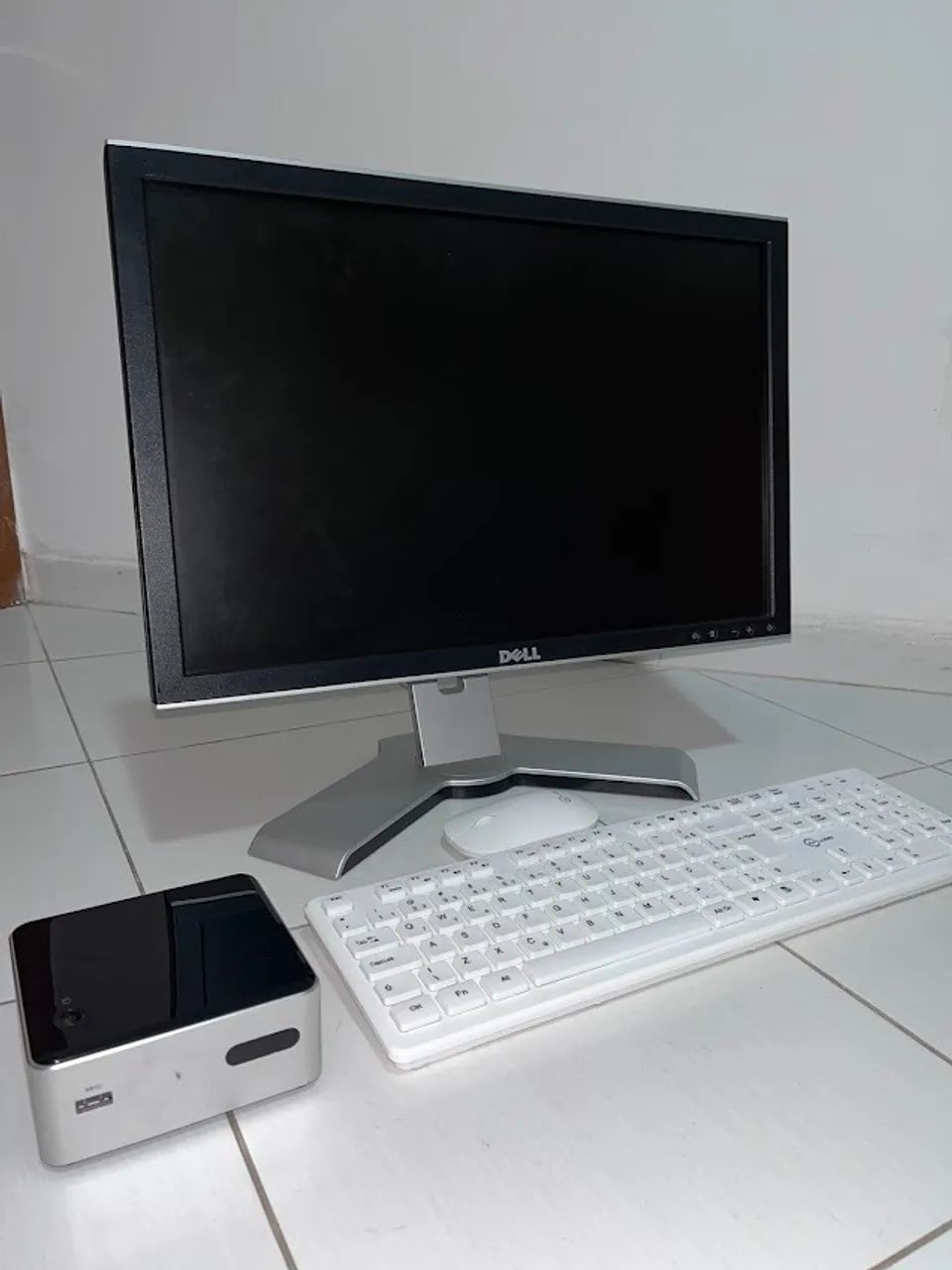 Kit Mini PC Ultratop + Monitor Dell 2009WT + Mouse e Teclado