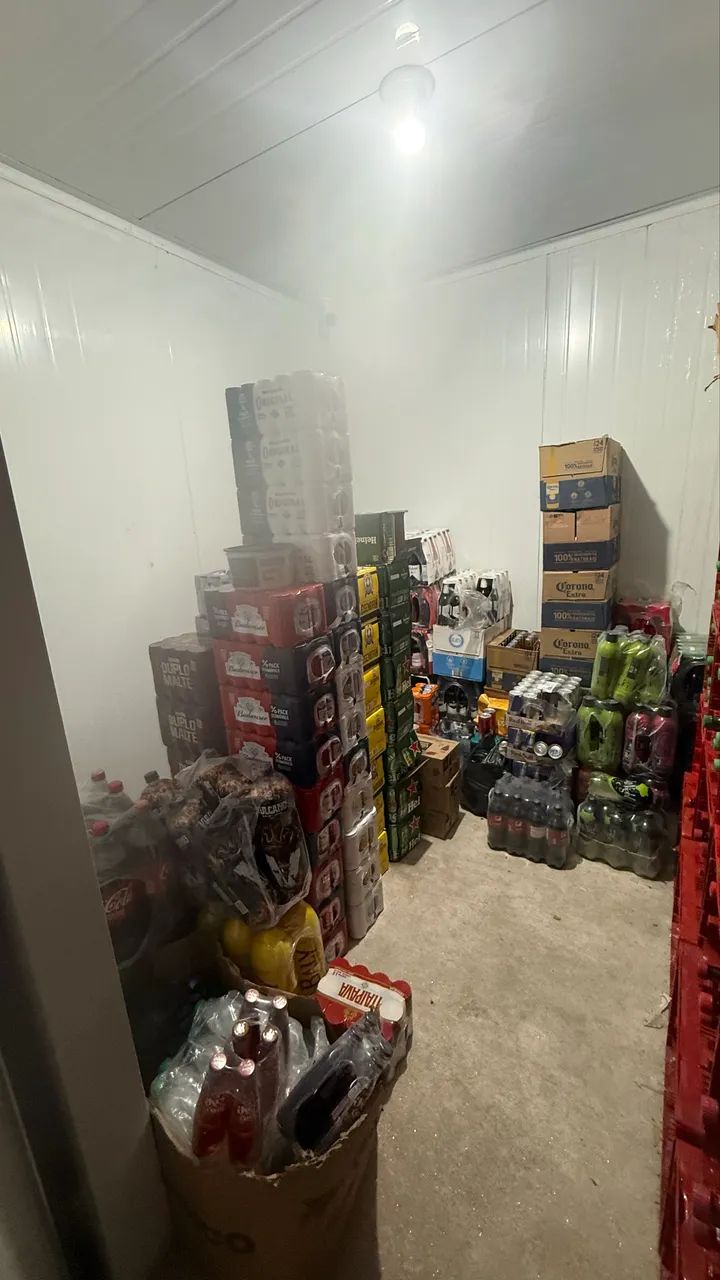 DISTRIBUIDORA DE BEBIDAS  - Foto 4